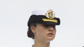 La princesa Leonor comparte almuerzo con Carlos Vives en el Juan Sebastián de Elcano